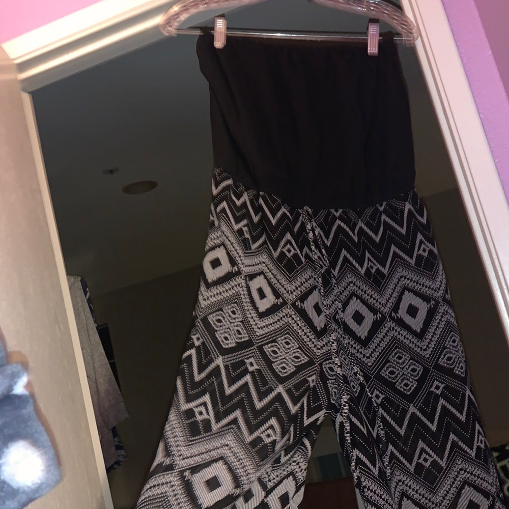 Brand feathers size small